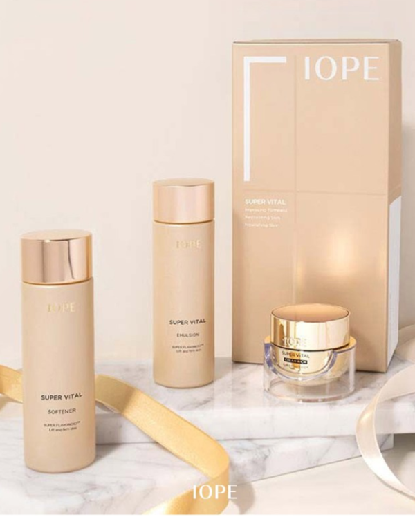 IOPE Super Vital Signature Set Online now