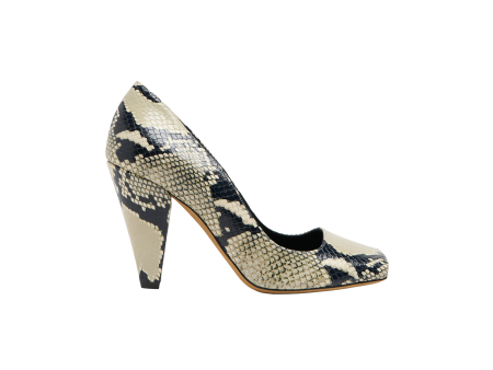 Python Snakeskin Cedar Pumps Fashion