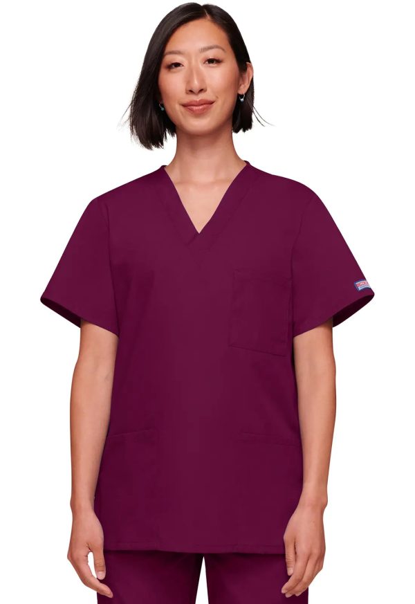 Cherokee Unisex 3-pocket V-Neck Top - Wine Fashion